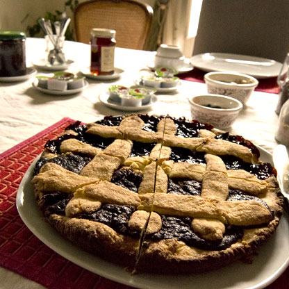 la mitica crostata del bb novecento nel centro di Palermo